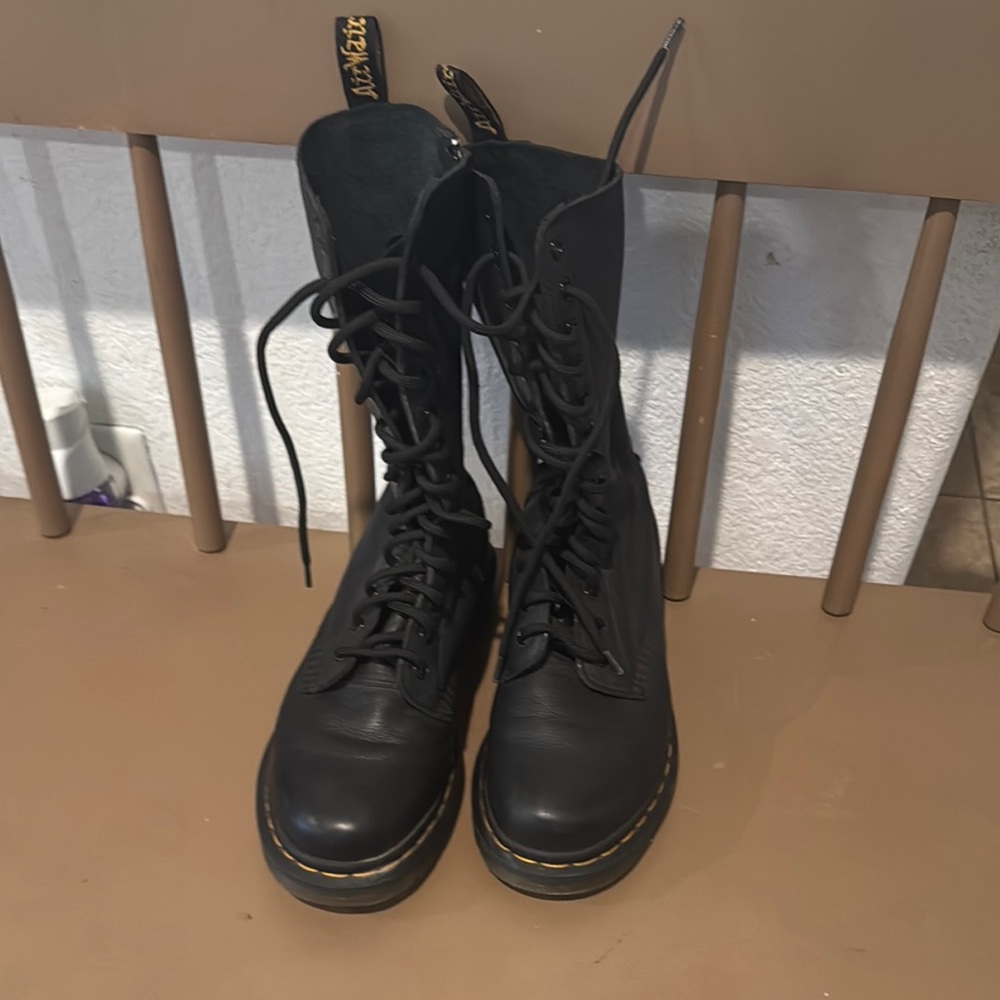 1B99 VIRGINIA LEATHER MID CALF BOOTS